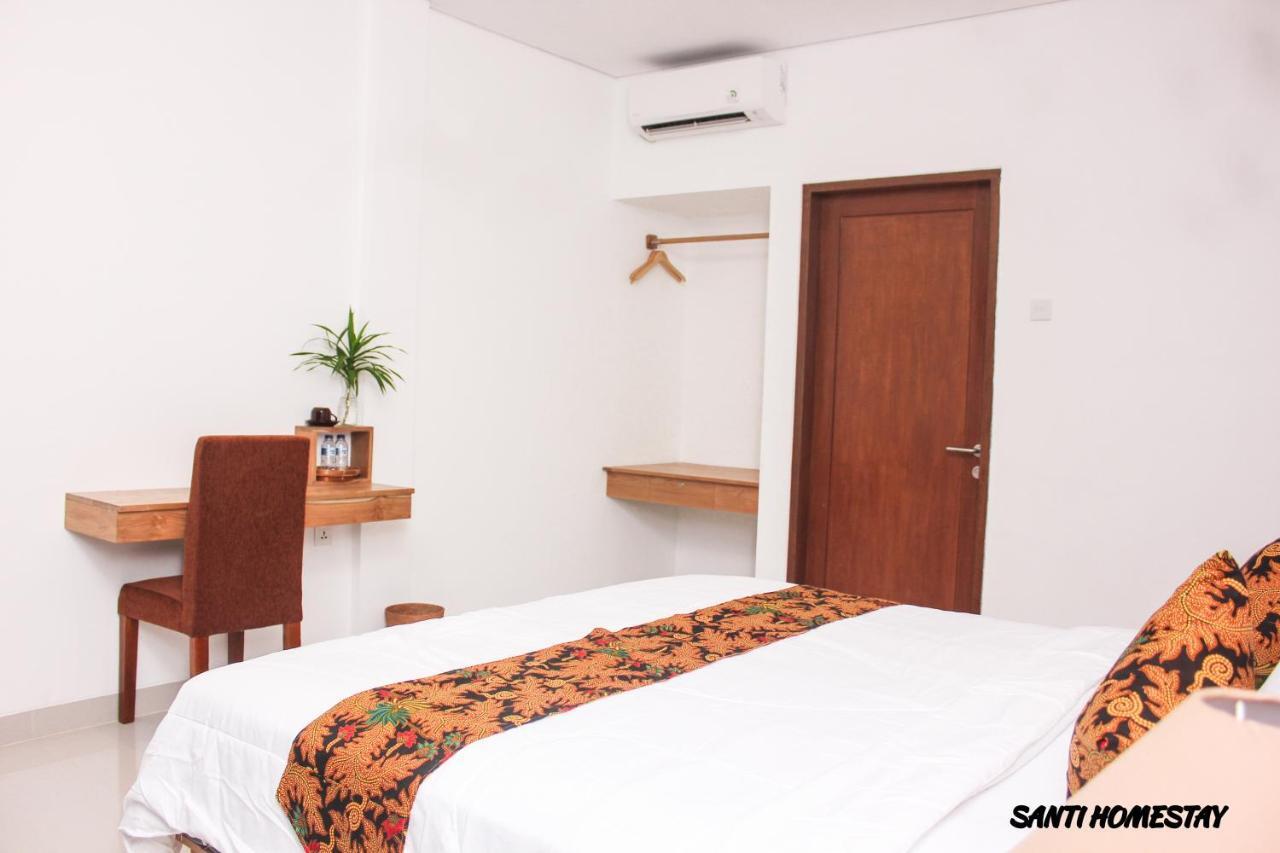 Santi Homestay Canggu Eksteriør billede