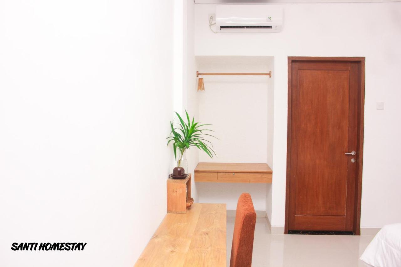 Santi Homestay Canggu Eksteriør billede