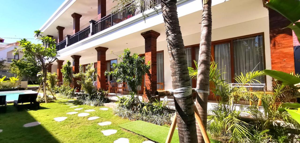 Santi Homestay Canggu Eksteriør billede