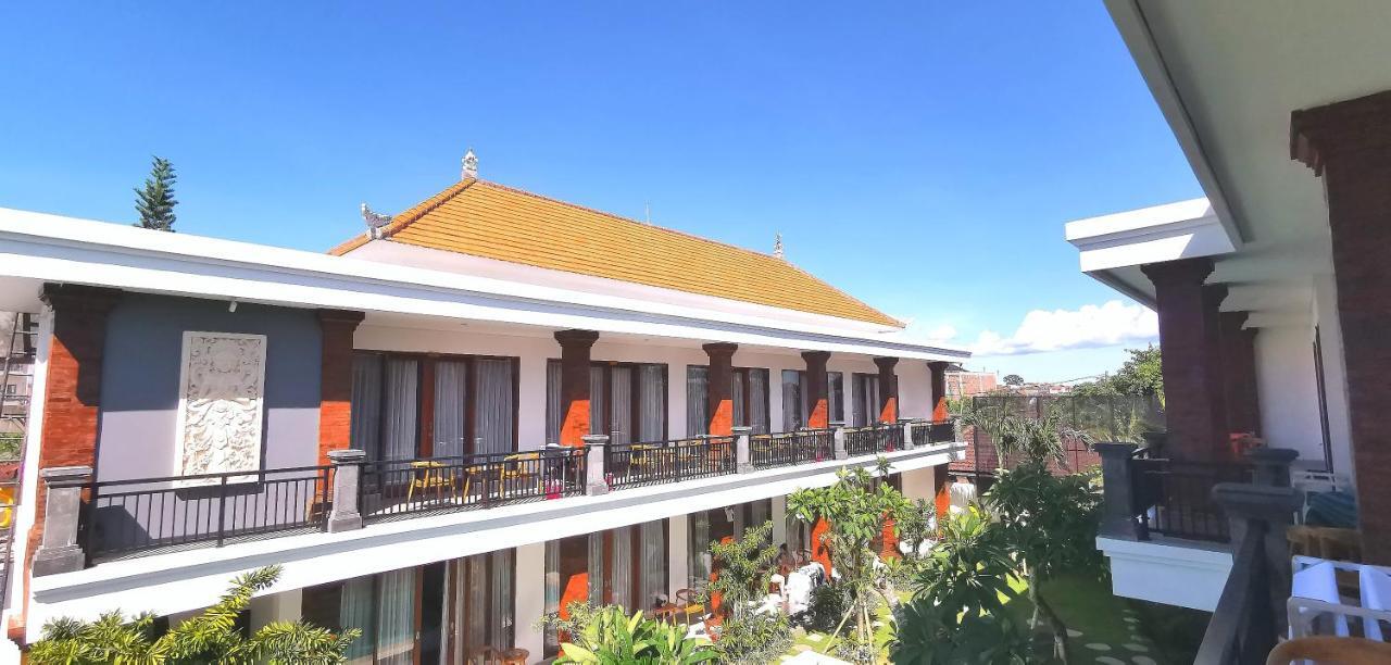 Santi Homestay Canggu Eksteriør billede